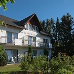 Land-gut-hotel Burgblick