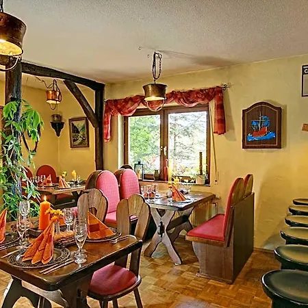 Hotel Land-gut-hotel Burgblick 3*