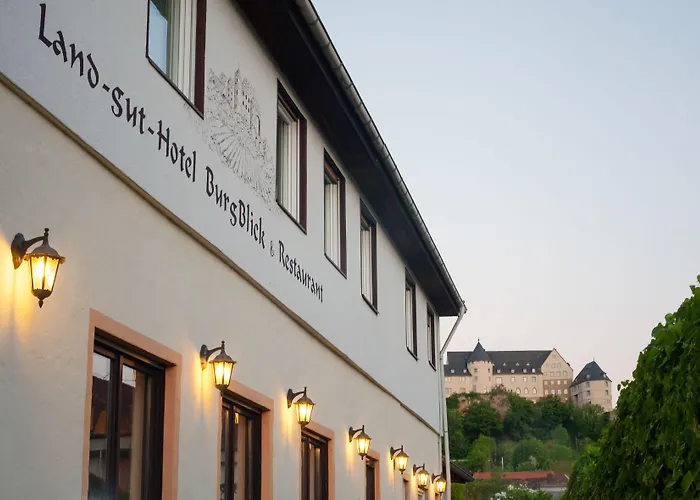 Land-gut-hotel Burgblick 3*