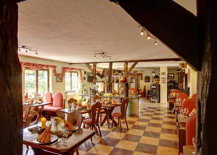 Land-gut-hotel Burgblick 3*