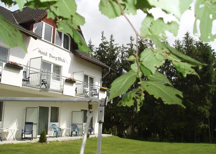 Land-gut-hotel Burgblick Hotel